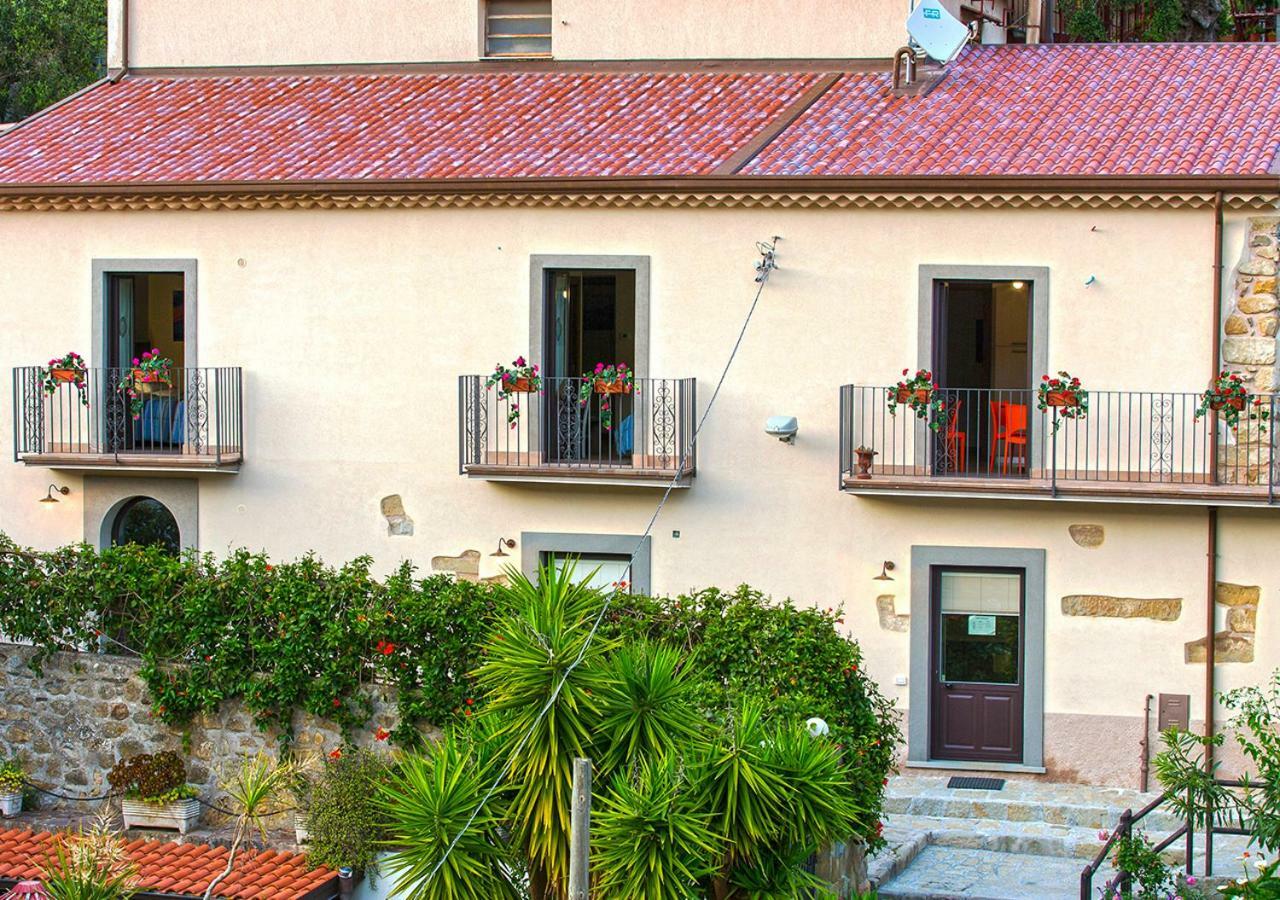 B&B Loreto Sant'Angelo di Brolo Dış mekan fotoğraf